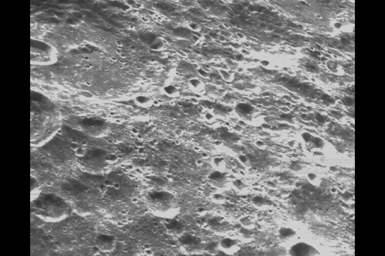 Es posible que hace millones de años la superficie lunar fuera un océano de magma