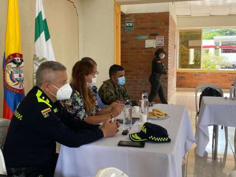 Ofrecen $50 millones de recompensa por información del atentado en Andalucía