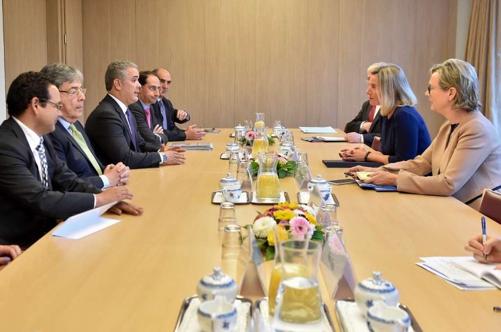 El presidente Iván Duque en reunión con Federica Moguerini, alta representante de la Unión para Asuntos Exteriores y Política de Seguridad de la UE. / SIG