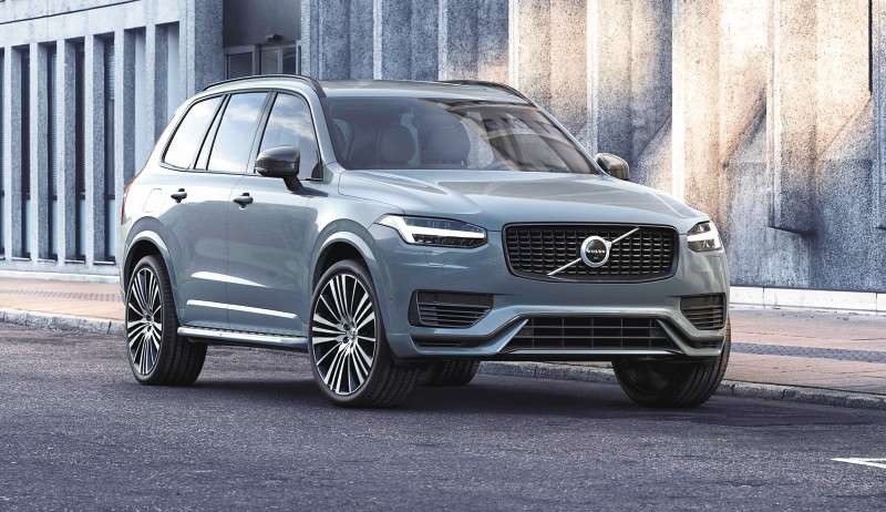 XC90 Recharge Plug-In Hybrid R-Design, in Thunder Grey