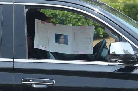 Familias de Whitney Houston y Bobby Brown se enfrentan en funeral de Bobbi Kristina