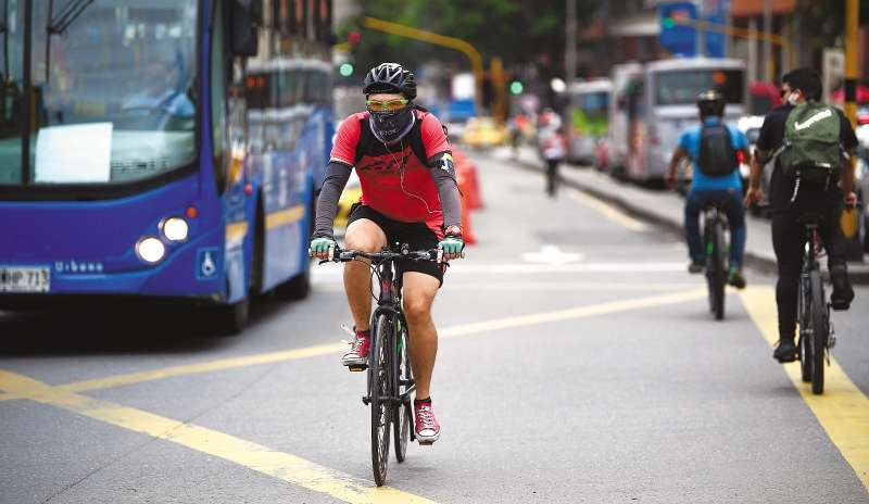 Ciclorruta de la carrera Séptima, una de las que más controversias ha generado entre conductores de otros medios de transporte.