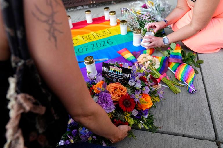 Crónica LGBTI en titulares recientes