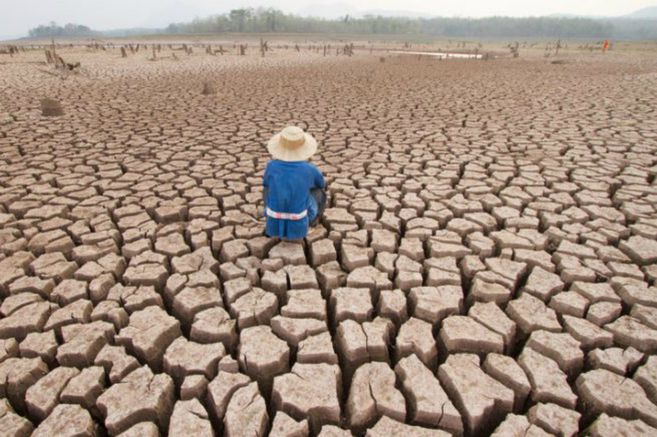 En el África subsahariana, el sur de Asia y Latinoamérica, se prevé que el cambio climático desplace a más de 140 millones de personas dentro de sus países, con el consecuente peligro para la estabilidad