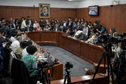 “Gobierno insistirá de mil maneras”: Mininterior respecto a reforma a la salud