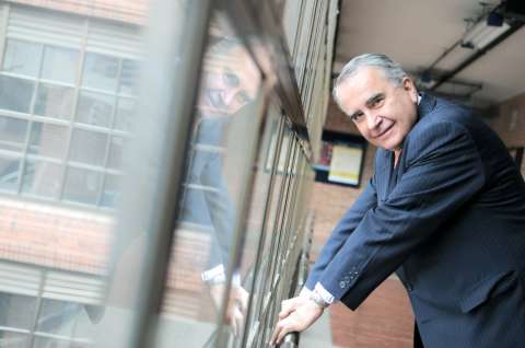 Piden investigar a conjuez que tumbó "megapensiones"