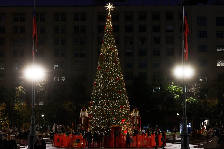 La vida de Si Spiegel, el hombre que inventó el árbol de Navidad