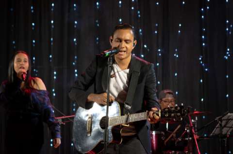 Luis Miguel Luna y el sonido para avivar el alma