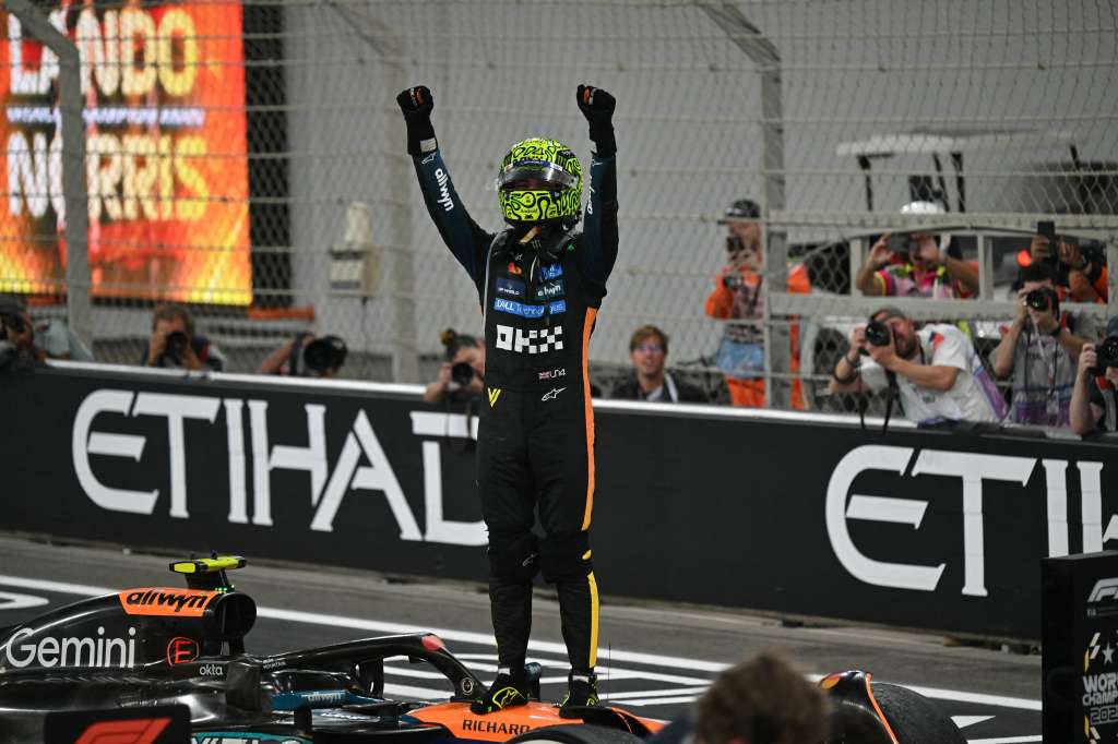 Así celebró Lando Norris su título en el último Gran Premio de la temporada.
