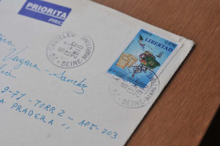 Con estampillas y postales, bogotanos celebrarán el Bicentenario