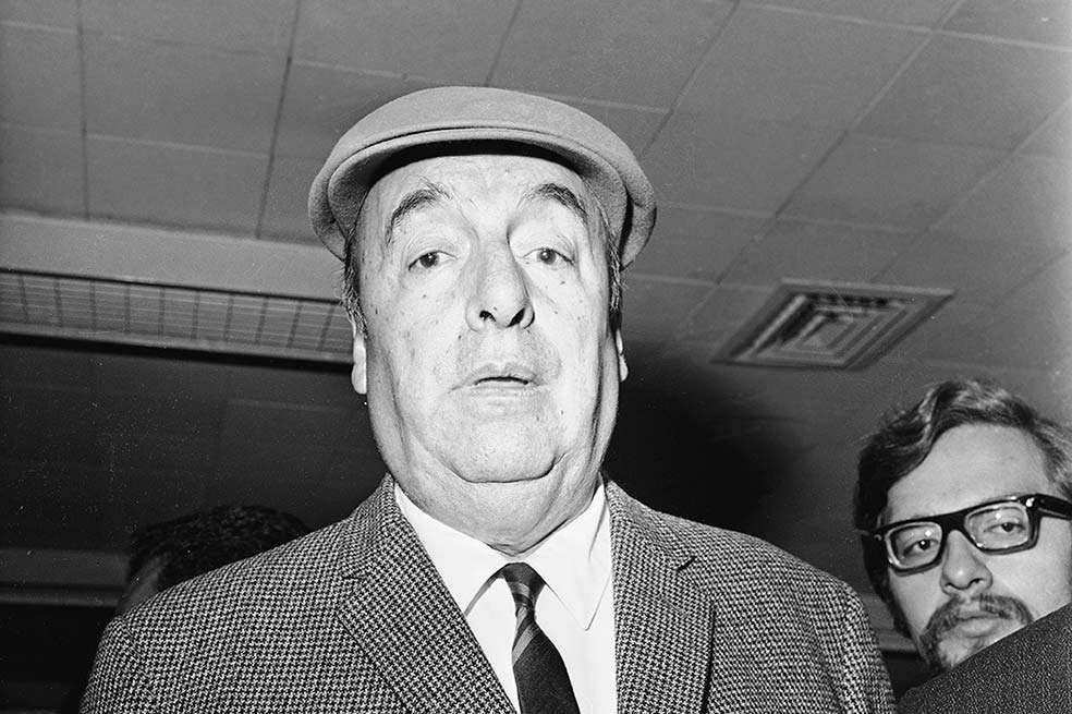 Los trabajos para abrir la tumba de Pablo Neruda se iniciarán el domingo. / Archivo