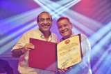 Iván Villazón, condecorado por Congreso de la República en el Festival Vallenato