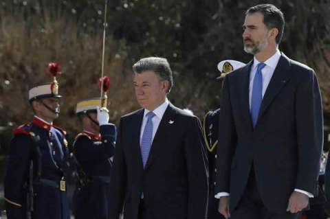 Santos finaliza su gira por Europa con un encuentro con el rey de España
