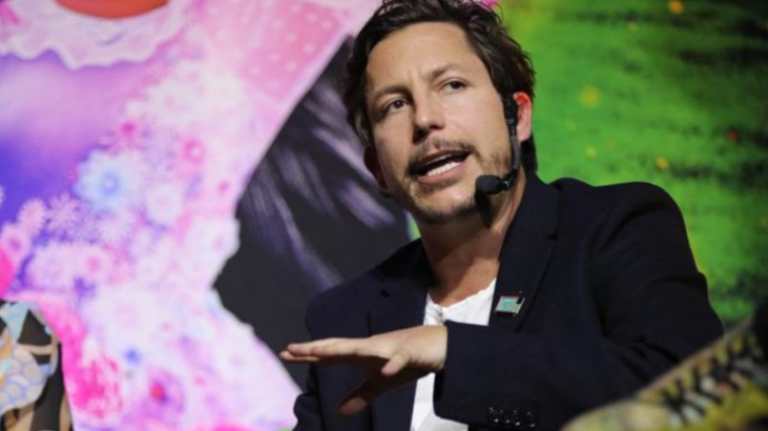 El comediante y actor prestó su voz para interpretar a Bruno, un personaje complejo porque pasa de la felicidad a la tristeza y luego a la rabia, según explicó Alejandro.