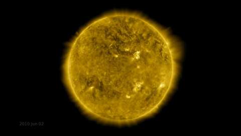 Imágenes del sol hechas por la Nasa muestran sus cambios durante diez años