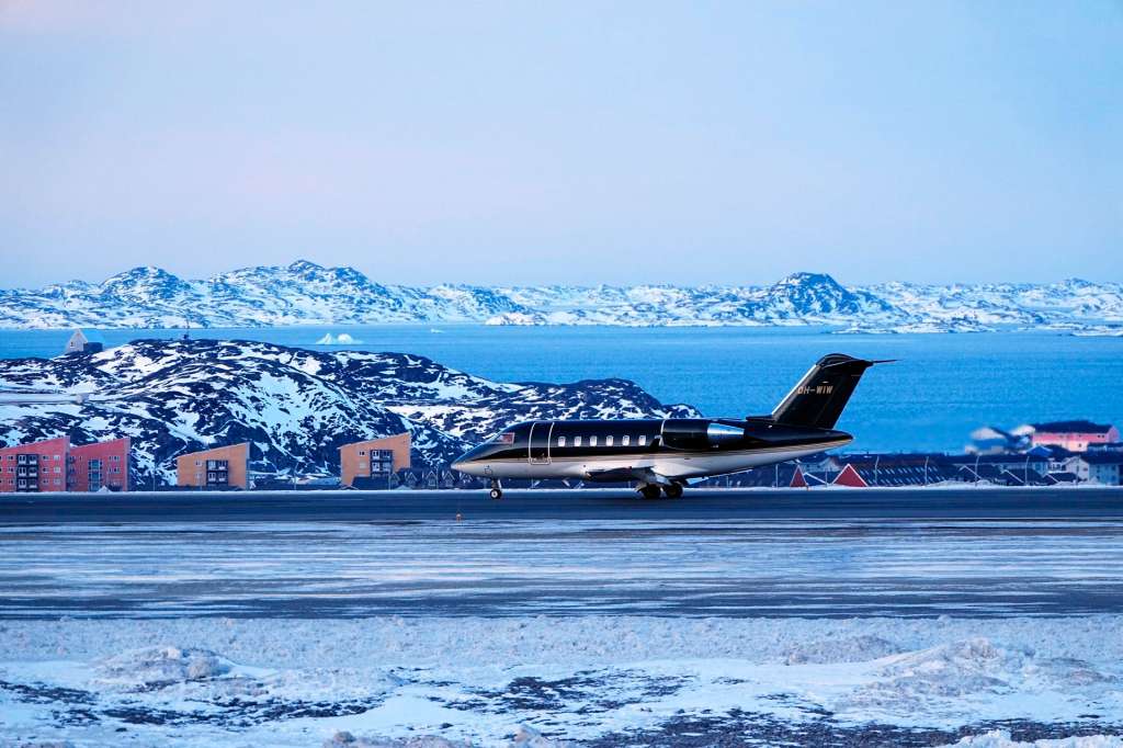 Nuuk (Denmark), 23/01/2026.- The plane carrying Danish Prime Minister Mette Frederiksen arrives in Nuuk, Greenland, 23 January 2026. (Dinamarca, Groenlandia) EFE/EPA/MADS CLAUS RASMUSSEN DENMARK OUT