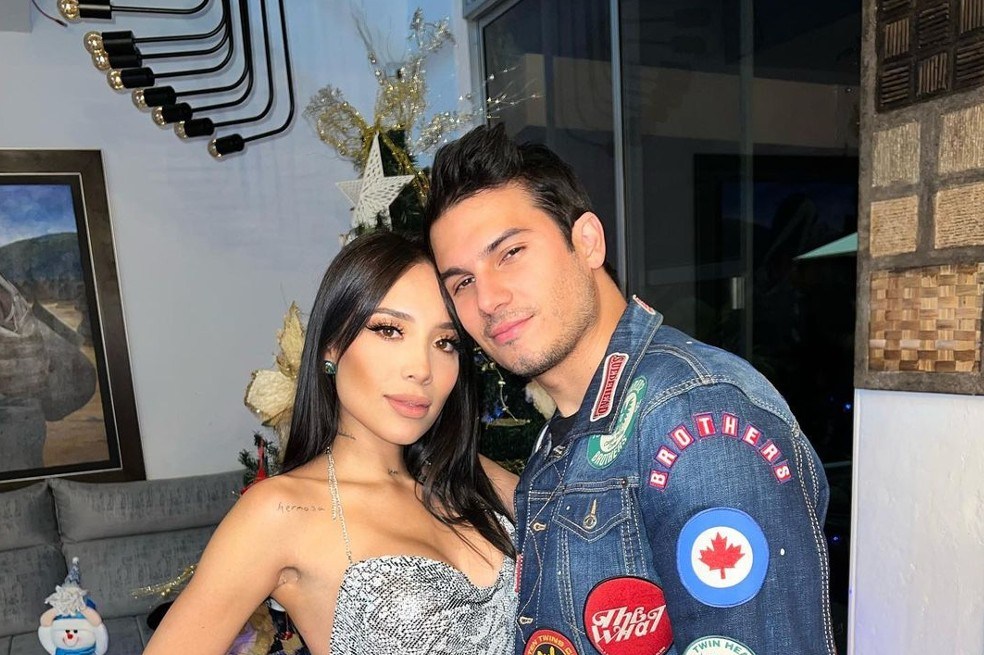 Por medio de una ronda de ‘preguntas y respuestas’ en Instagram, la influenciadora reveló qué fue lo que la enamoró del cantante.