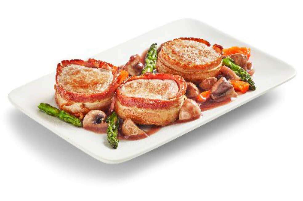 Solomito de cerdo con salsa de vino y champiñones  / Cortesía