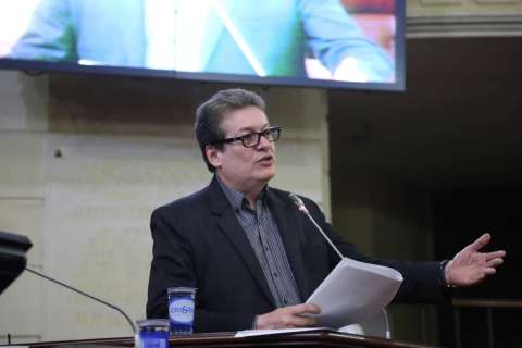 Alirio Uribe denunció al hijo del general (r) Uscátegui