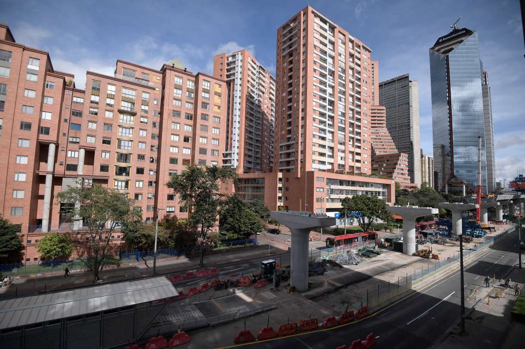 Avance de las obras del Metro de Bogotá en "junio 2025", a la altura de la Av. Caracas.