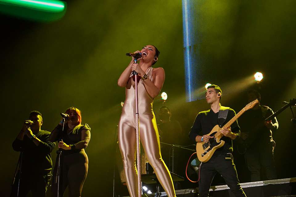 Ana del Castillo
