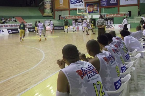 Academia sigue líder de la Liga DirecTv de Baloncesto