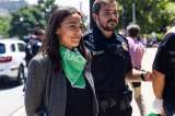 ¿Por qué arrestaron a Alexandria Ocasio-Cortes y a otras congresistas en EE. UU.?