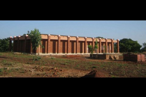 Primer hospital para reparar ablaciones del clítoris en África