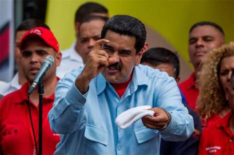 Maduro le dice a Almagro: métase su Carta Democrática por donde le quepa
