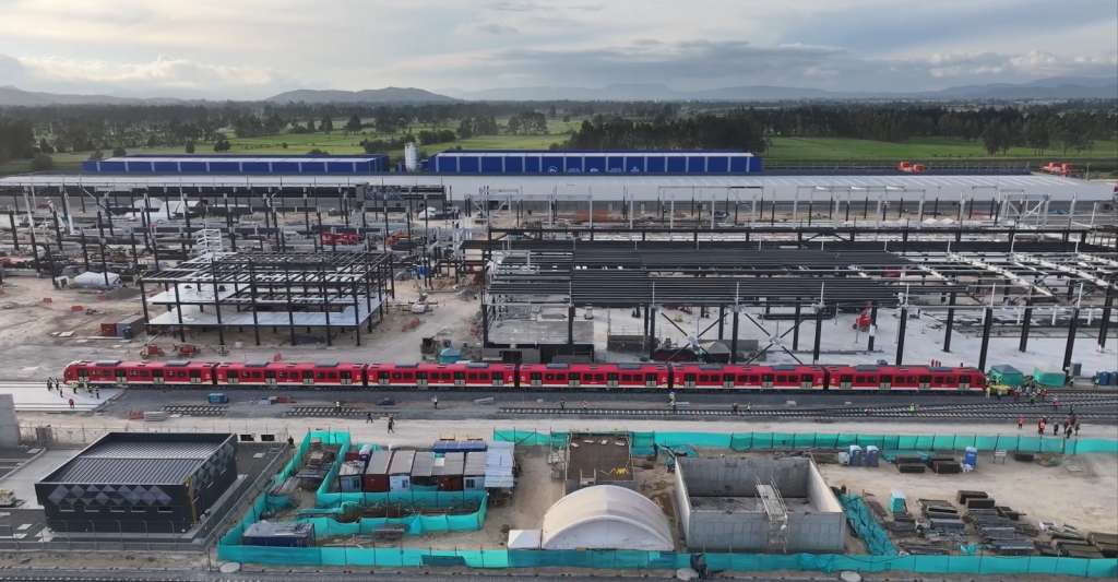 El primer tren del metro de Bogotá lo armaron en el patio taller el 11 de septiembre de 2025.