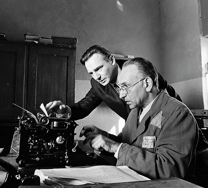 Escena de la película "La lista de Schindler", que se estrenó el 15 de diciembre de 1993 en Estados Unidos.