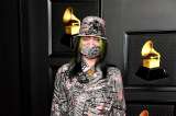 Billie Eilish rompe con su imagen y se pasa al rubio de moda