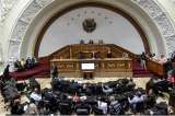 Asamblea Nacional califica de "usurpador" a Nicolás Maduro