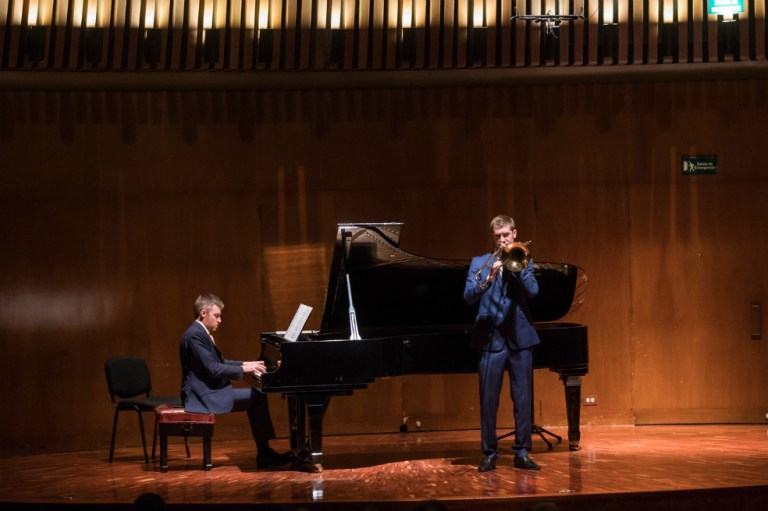 Peter Moore y Richard Uttley, complicidad instrumental