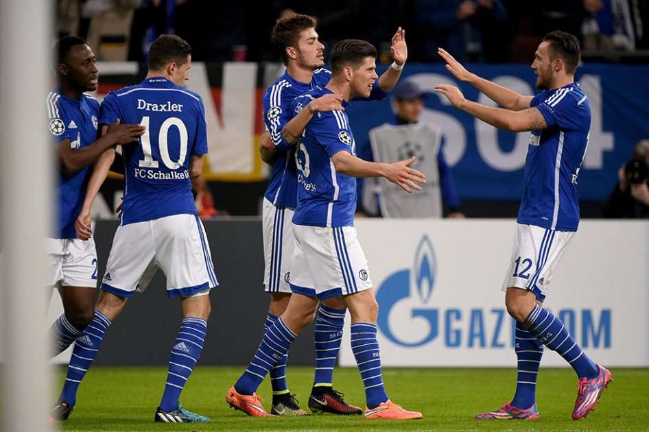 Schalke 04 llegó a 5 puntos en la Liga de Campeones// AFP