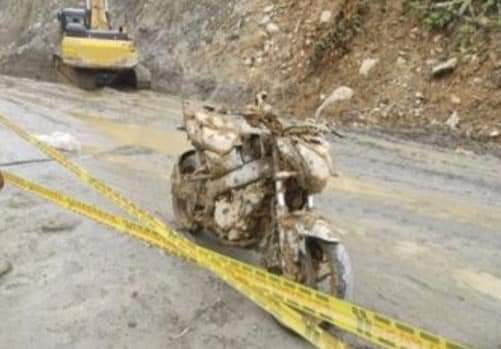 Derrumbe vía Medellín - Quibdó