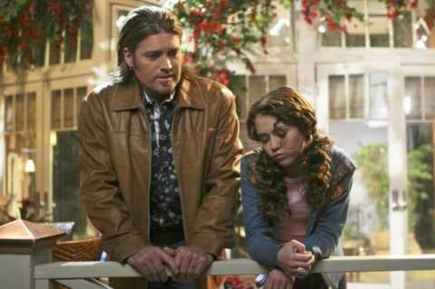 Así celebra Miley Cyrus el 13 aniversario de la serie "Hannah Montana"