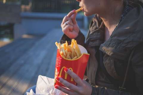 McDonald’s reabrirá sus restaurantes en Ucrania