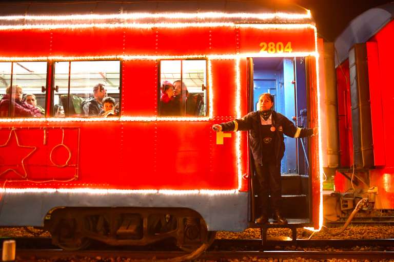 Tren de la Sabana en época decembrina