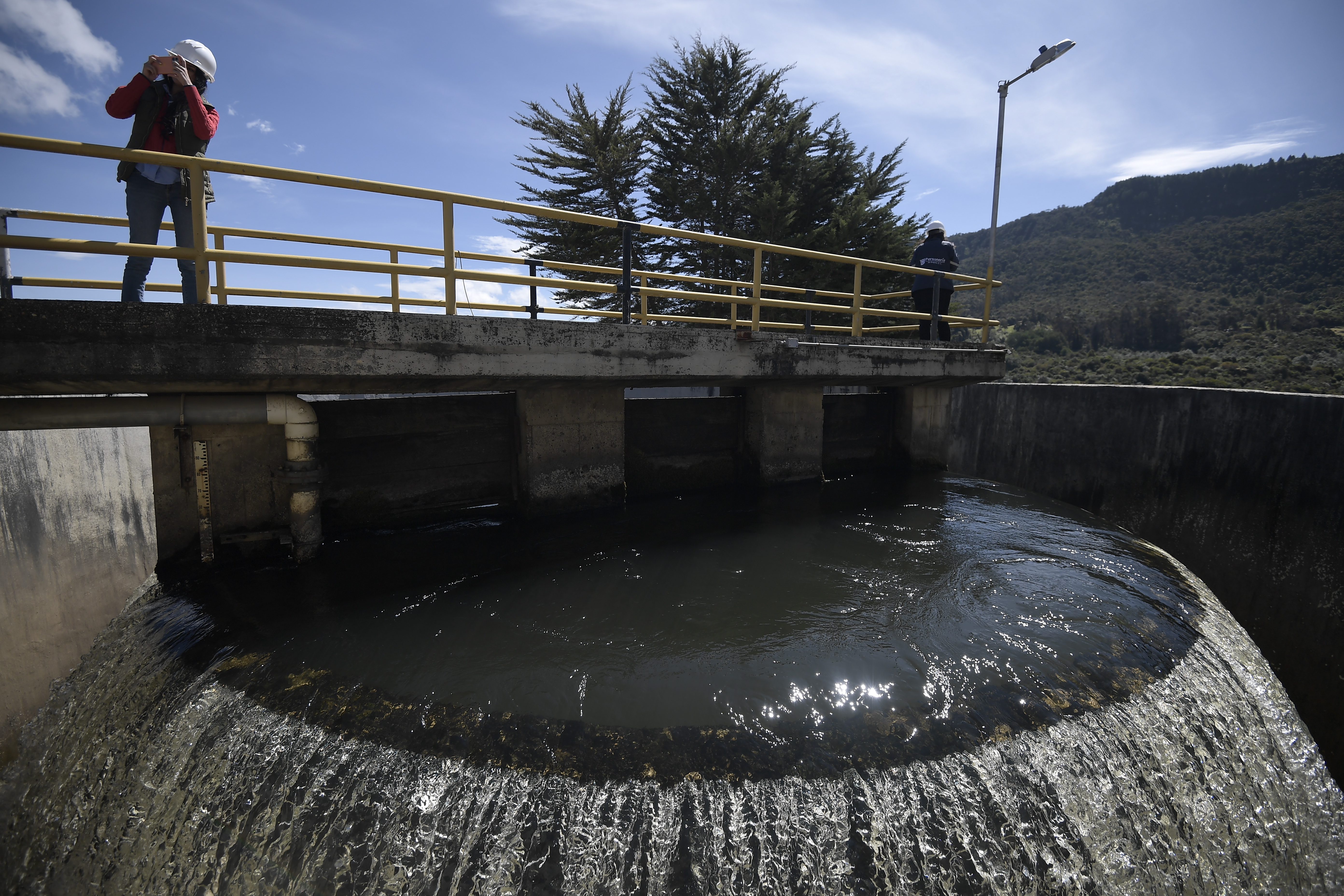 Visita de la personería de Bogotá a esta planta de tratamiento de agua para revisar las obras de ampliación.