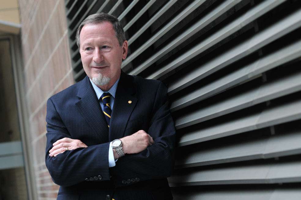Douglas Osheroff / Óscar Pérez