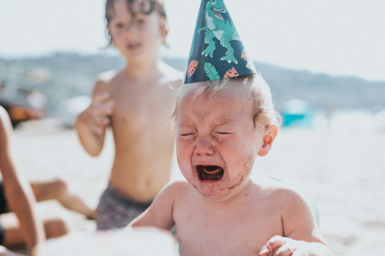 ¿Qué hacer (y qué no) si tu hijo está haciendo un berrinche o pataleta?