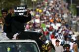 Baltimore suspende toque de queda y retira Guardia Nacional