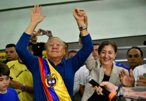 El impacto de la adhesión de Ingrid Betancourt a Rodolfo Hernández