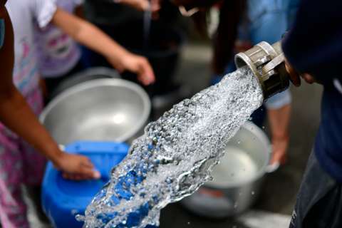 Cortes de agua en Suba por daño en obra: cuándo vuelve y lista de barrios afectados