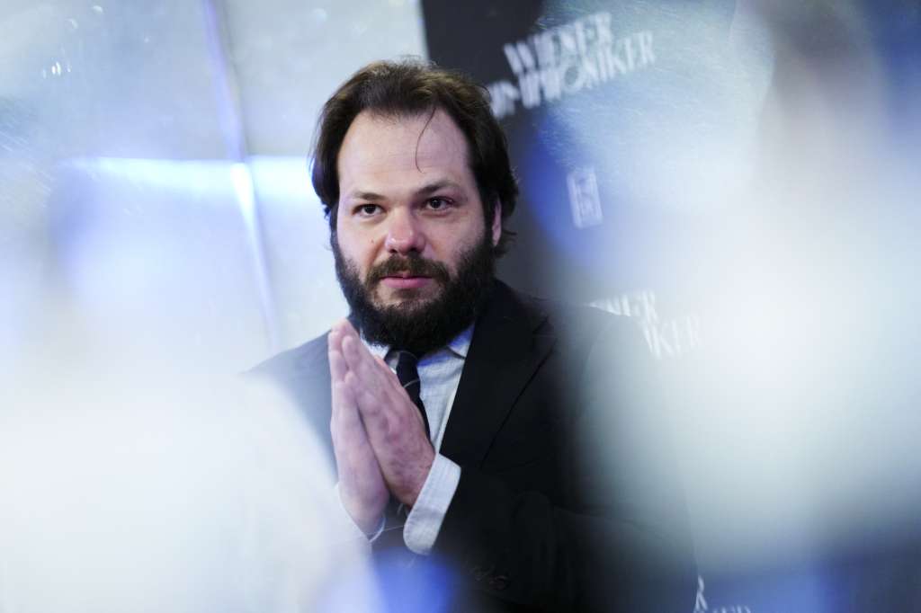Petr Popelka durante una rueda de prensa el 9 de junio de 2023, en Viena, tras su designación como director titular de la Orquesta Sinfónica de Viena, a partir de la temporada 2024/25.