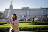 "Megxit": reina Isabel pide solución rápida tras anuncio de Enrique y Meghan