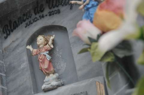 Los cementerios distritales de Bogotá vuelven a recibir visitantes