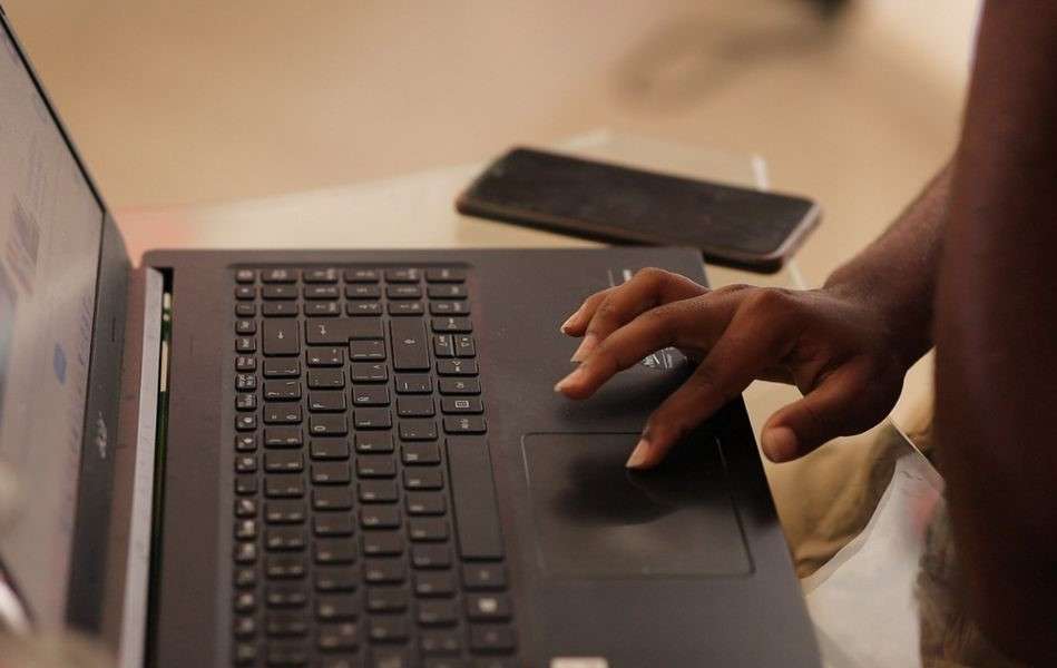 La compañía Hughes, en alianza con Microsoft, firmó un acuerdo de entendimiento con el Ministerio TIC para la operación e implementación de soluciones de conectividad.