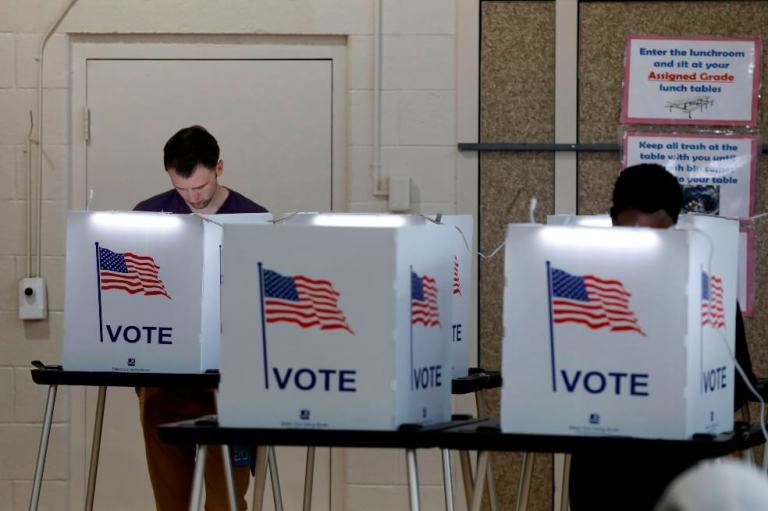 Así llegan Biden y Sanders a la votación demócrata de hoy en seis estados de EE. UU.
